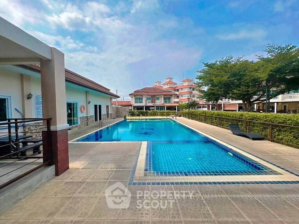 3 Bedroom House For Rent In Nong Prue, Chon Buri