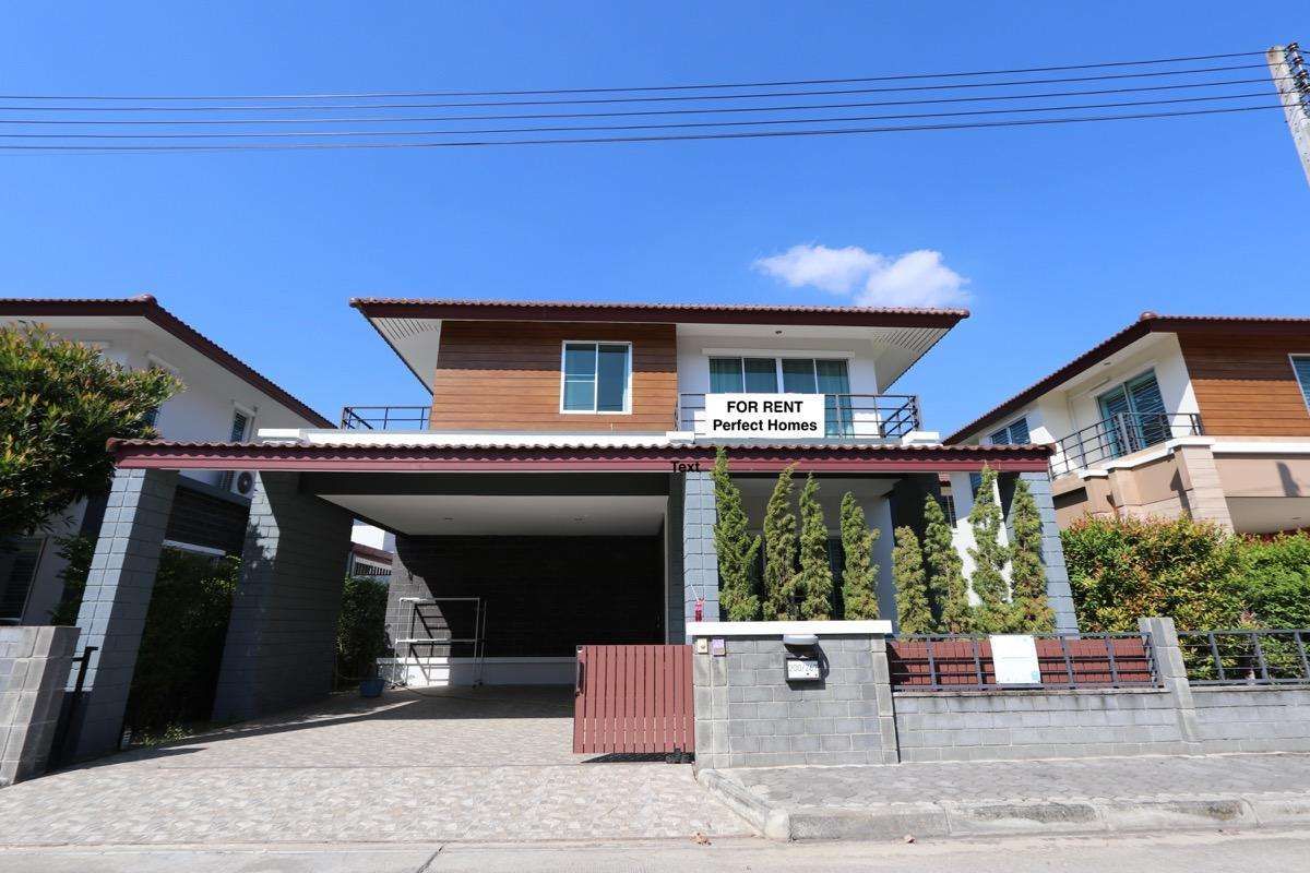 3 Bedroom House For Rent In Ton Pao, Chiang Mai