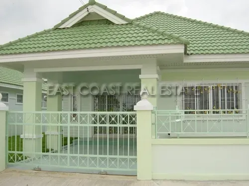 2 Bedroom House For Rent In Nong Pla Lai, Chon Buri