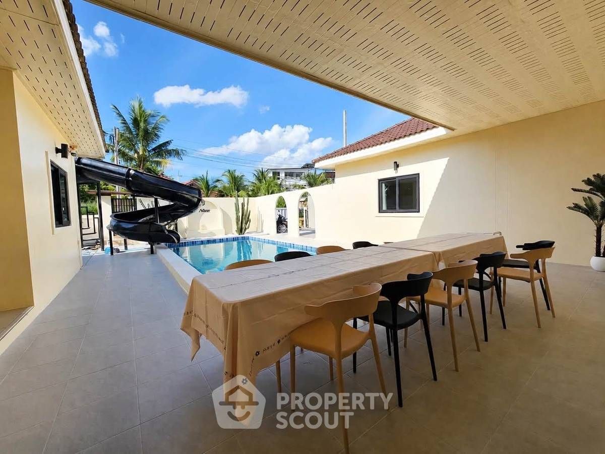 3 Bedroom House For Rent In Huai Yai, Chon Buri