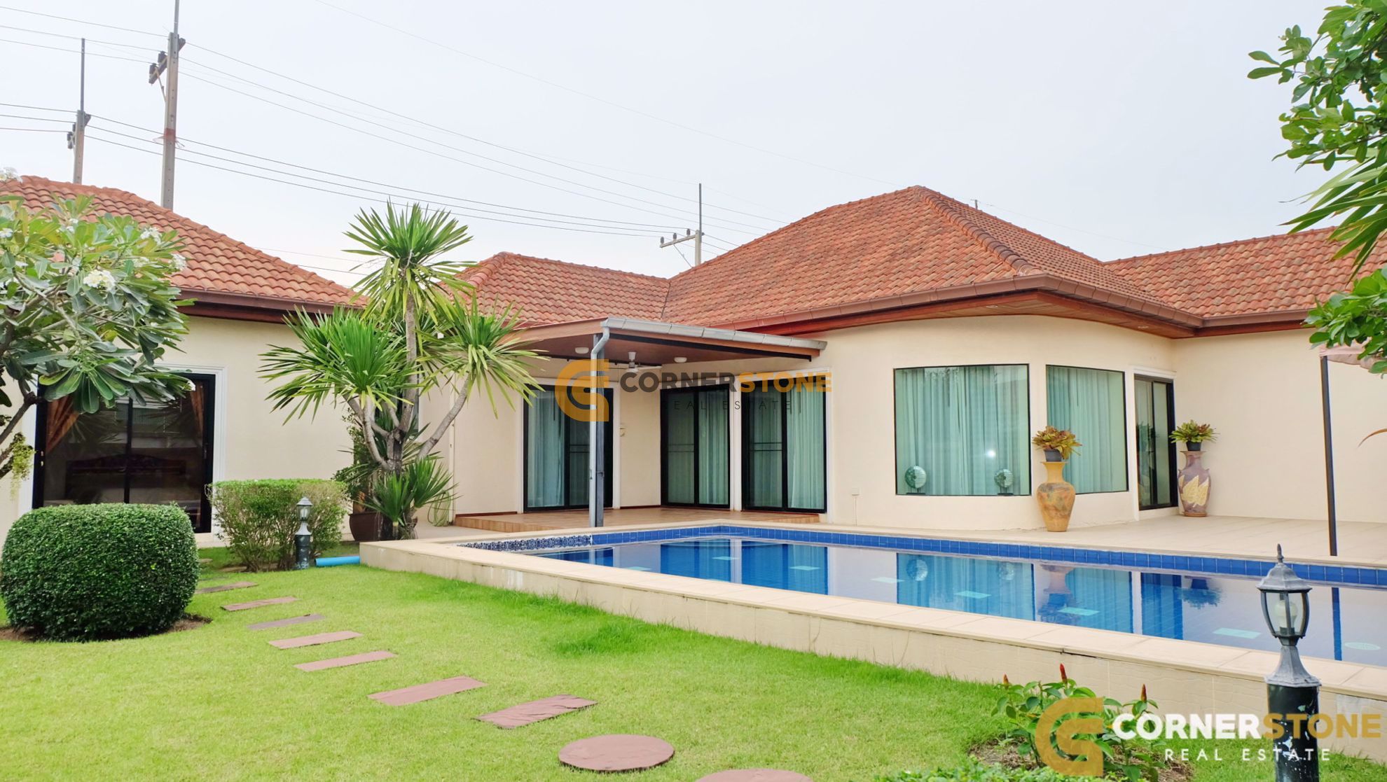 3 Bedroom House For Rent In Nong Prue, Chon Buri