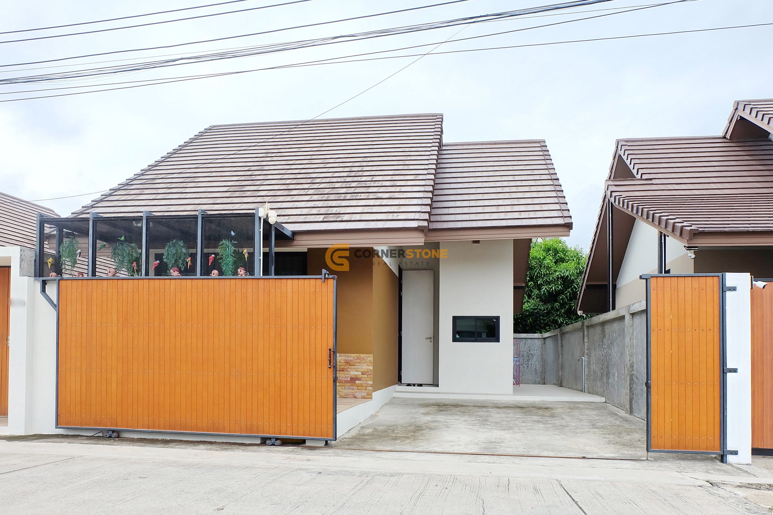 2 Bedroom House For Rent In Huai Yai, Chon Buri