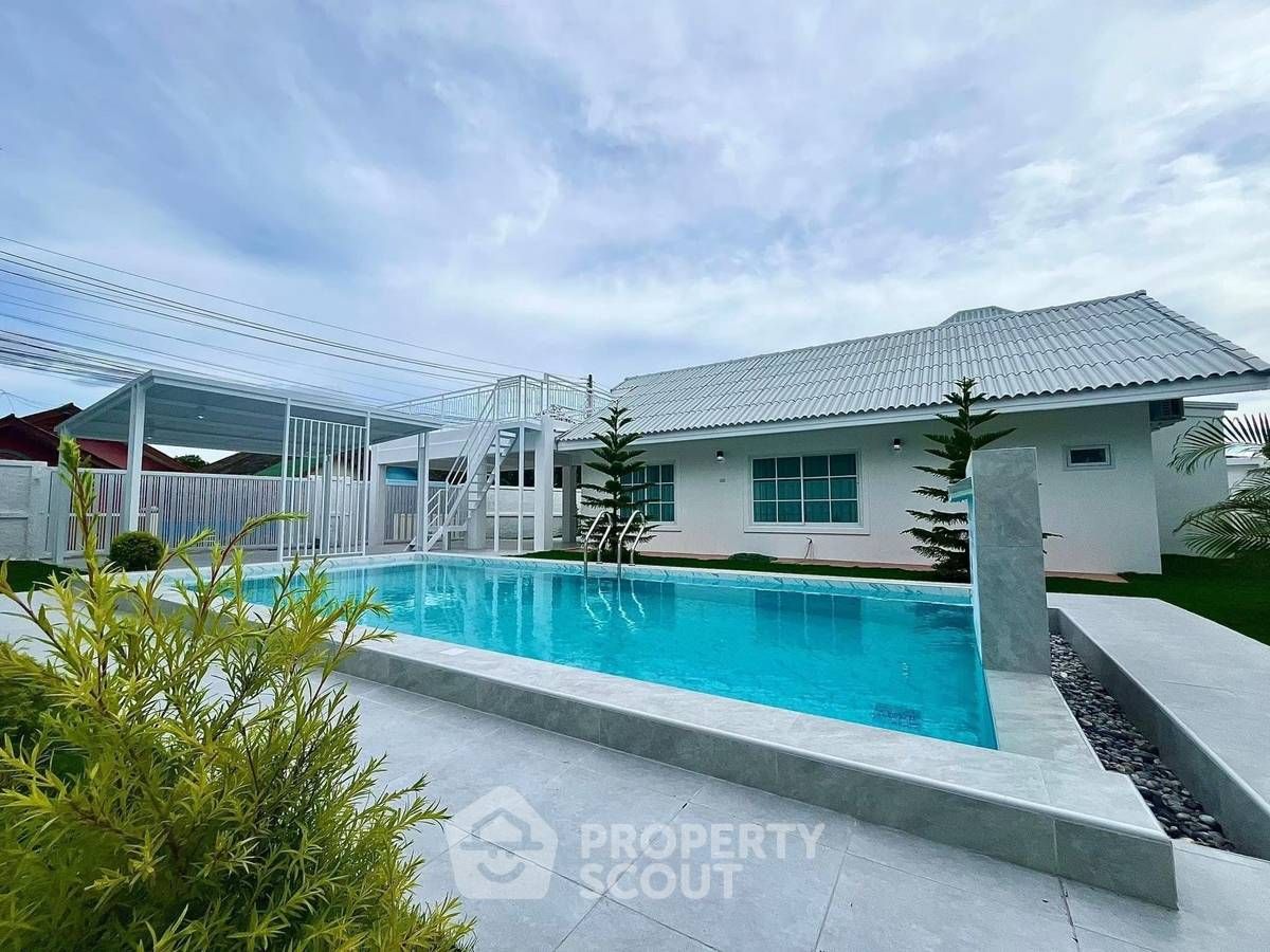 3 Bedroom Villa For Rent In Nong Prue, Chon Buri