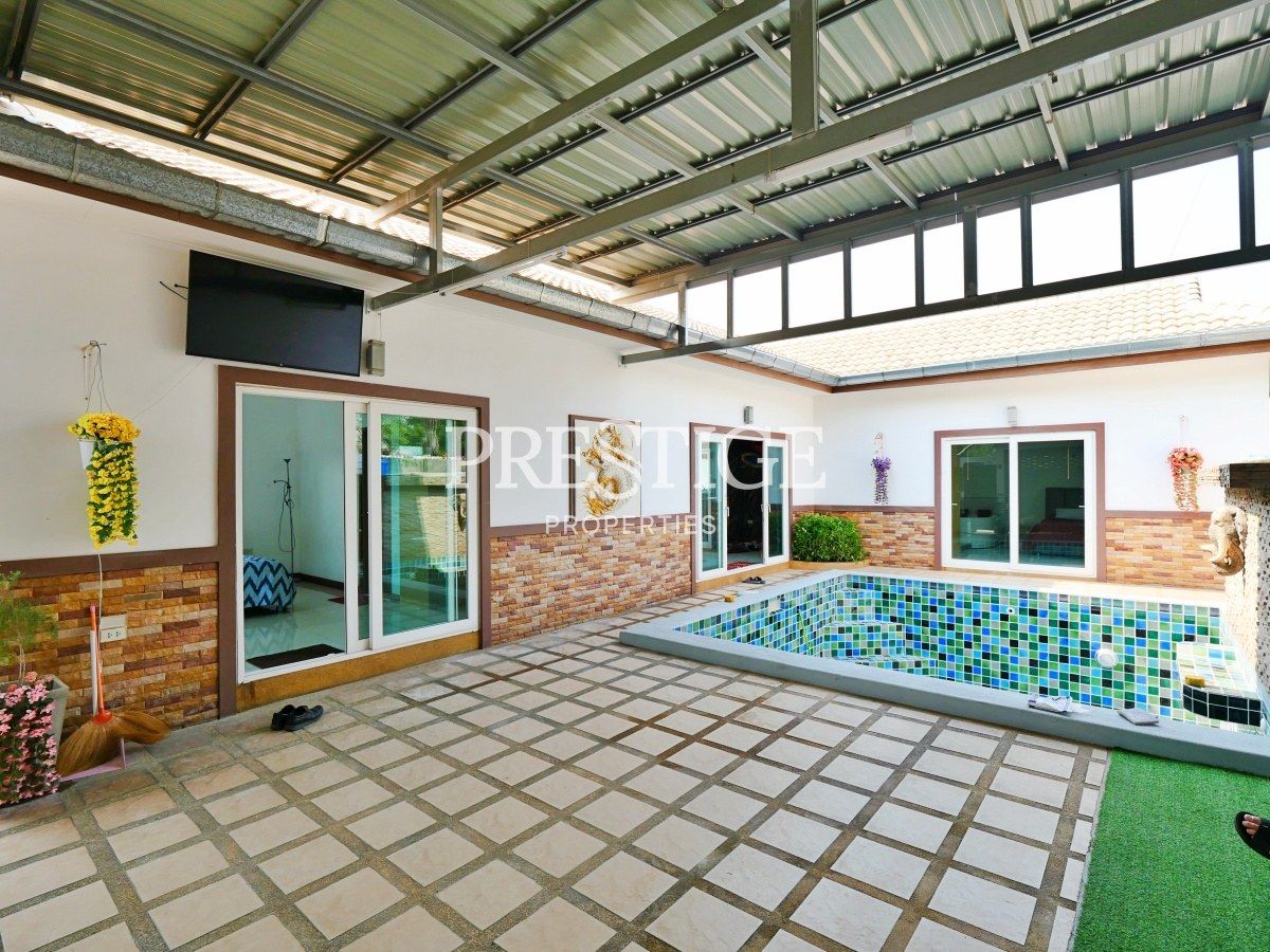2 Bedroom House For Rent In Nong Prue, Chon Buri