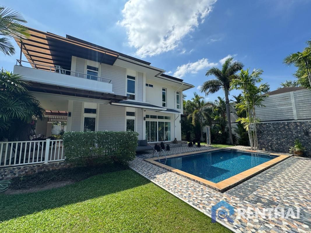5 Bedrooms Villa for sale In Tanode Estate Choeng Thale Phuket
