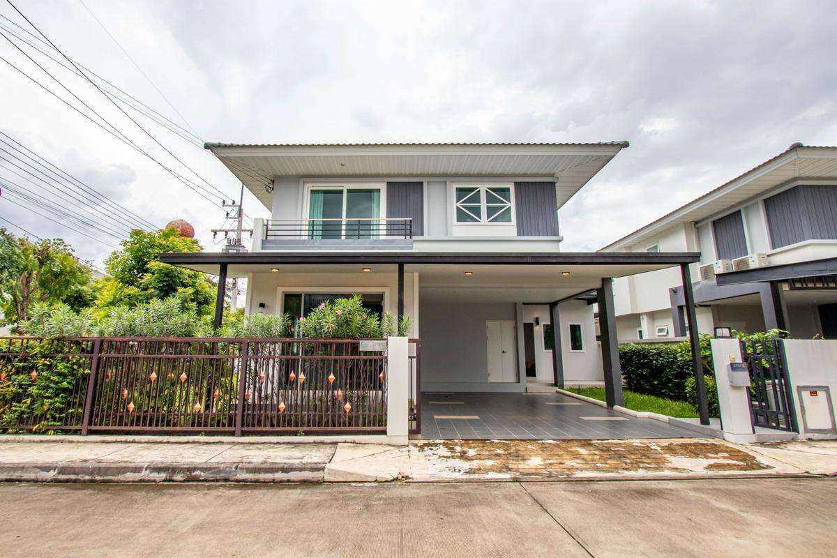 5 Bedroom House For Rent In Ban Waen, Chiang Mai