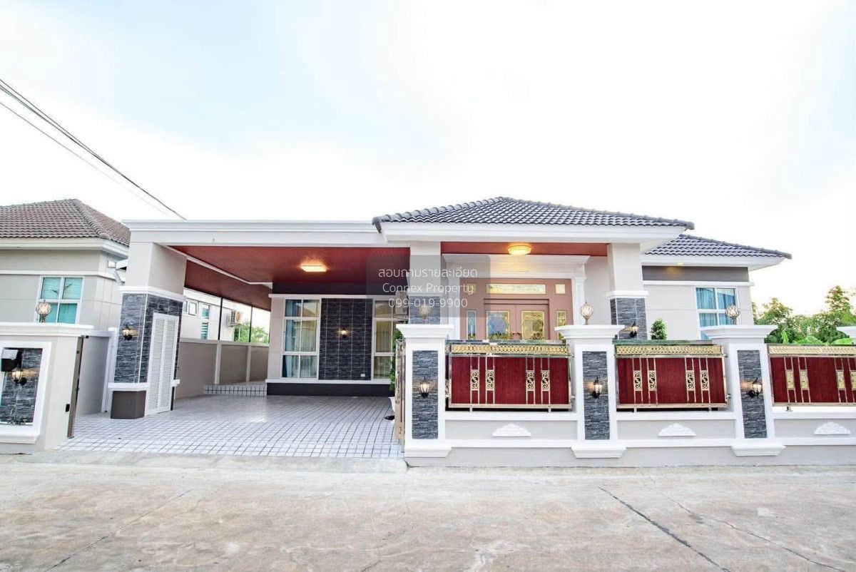 3 Bedroom House For Rent In Nong Pla Lai, Chon Buri