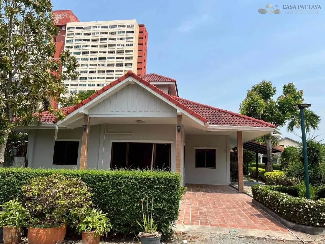 2 Bedroom House For Rent In Nong Prue, Chon Buri