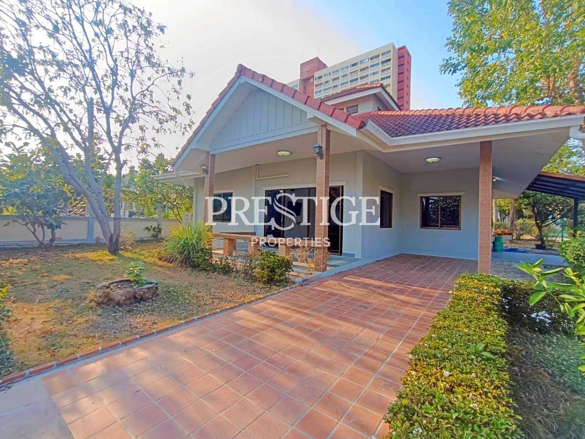 2 Bedroom House For Rent In Nong Prue, Chon Buri