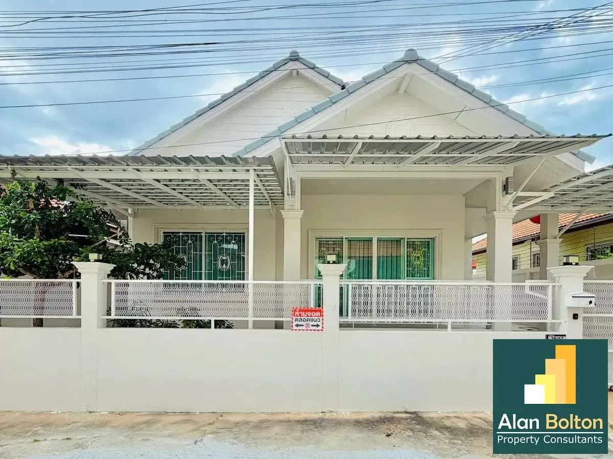 3 Bedroom House For Rent In Huai Yai, Chon Buri