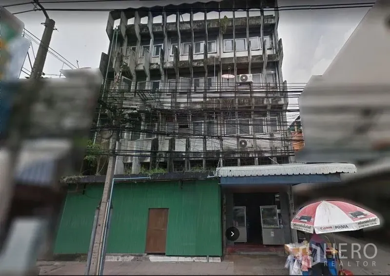 Shophouse for rent In Chong Nonsi Bangkok