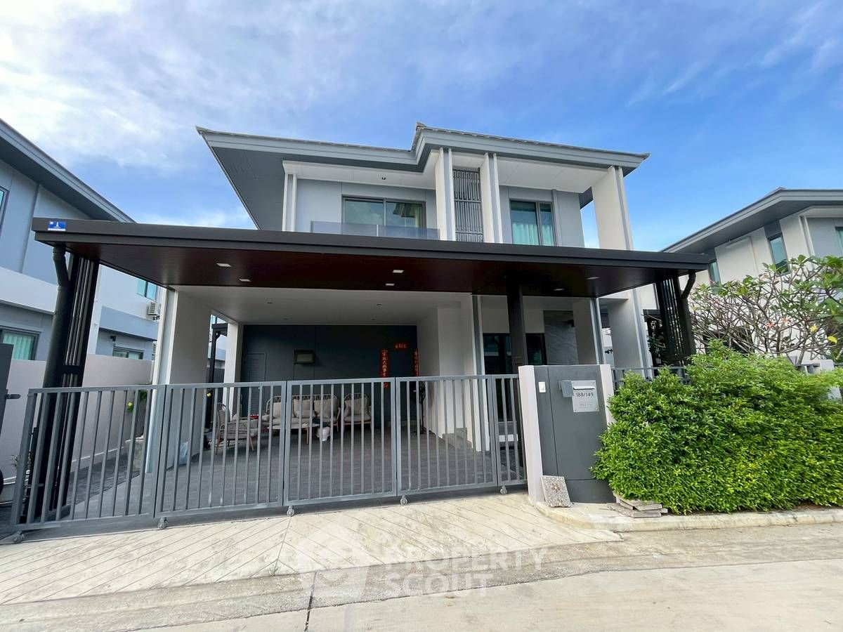 4 Bedroom House For Rent At Patta Element