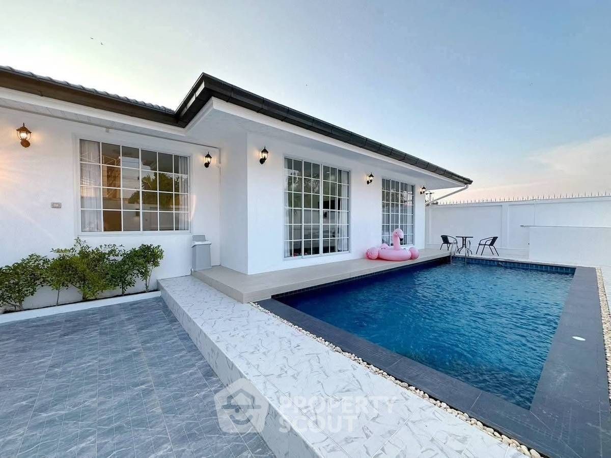 2 Bedroom Villa For Rent In Nong Prue, Chon Buri