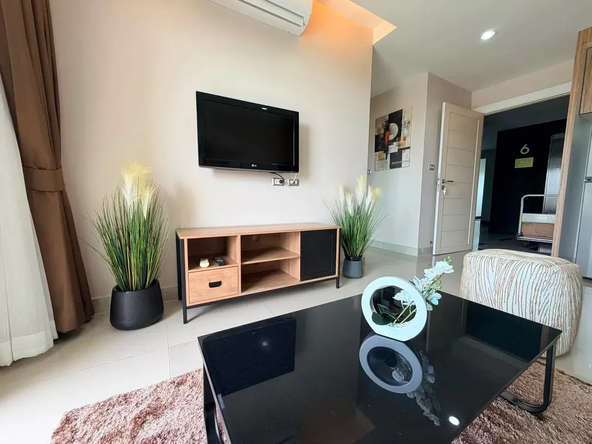 1 Bedroom Condo For Rent In Nong Prue, Chon Buri