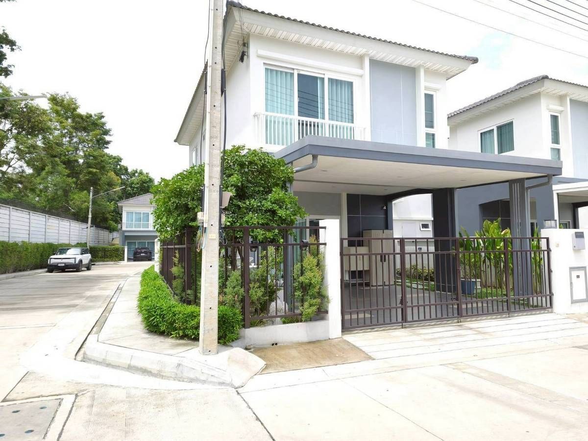 3 Bedroom House For Rent In Nong Prue, Chon Buri