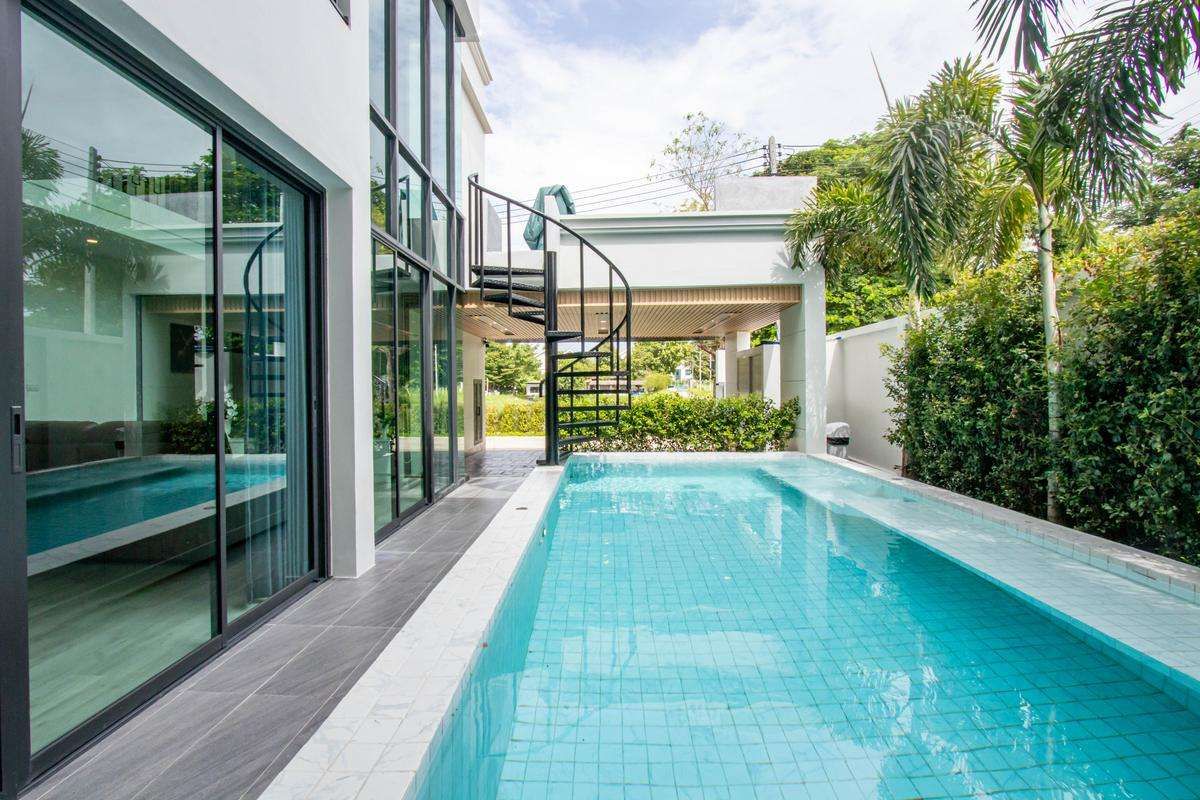 4 Bedroom House For Rent In Tha Wang Tan, Chiang Mai