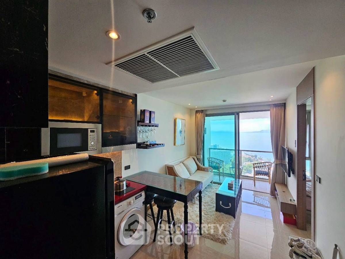 1 Bedroom Condo For Rent At The Riviera Ocean Drive