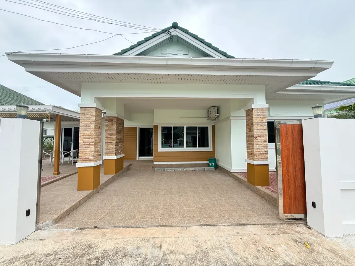 2 Bedroom House For Rent In Nong Pla Lai, Chon Buri