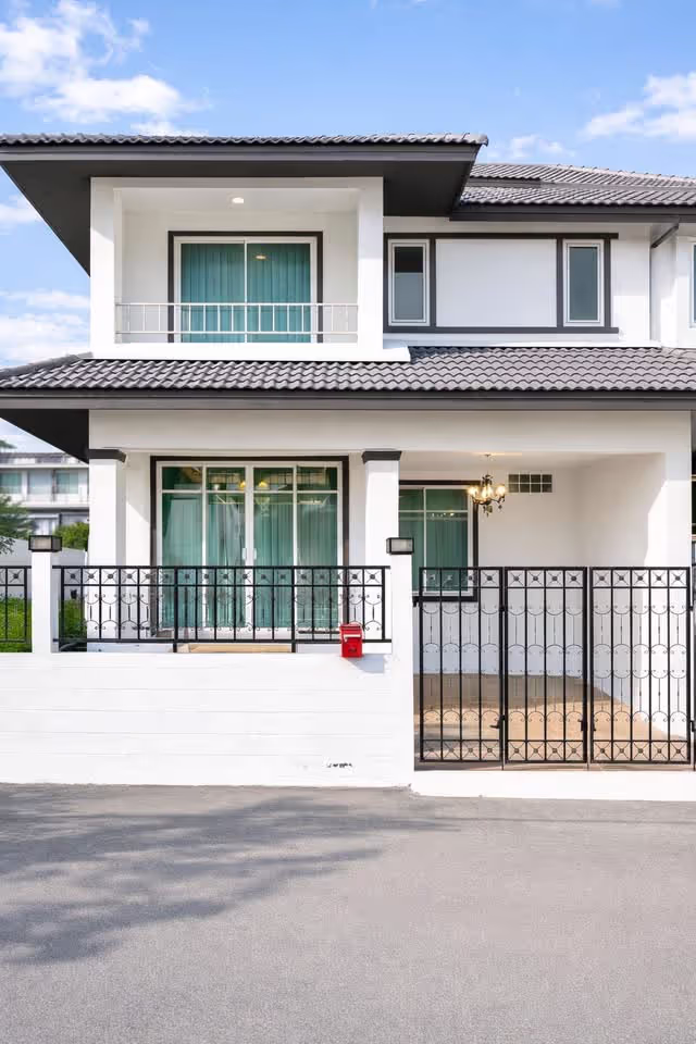 4 Bedroom Villa For Rent In Nong Prue, Chon Buri