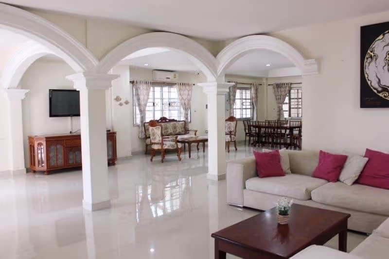 5 Bedroom Villa For Rent At View Point Villas
