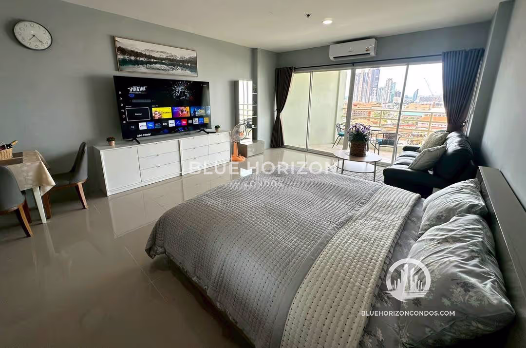 Studio Condo For Rent At View Talay 5