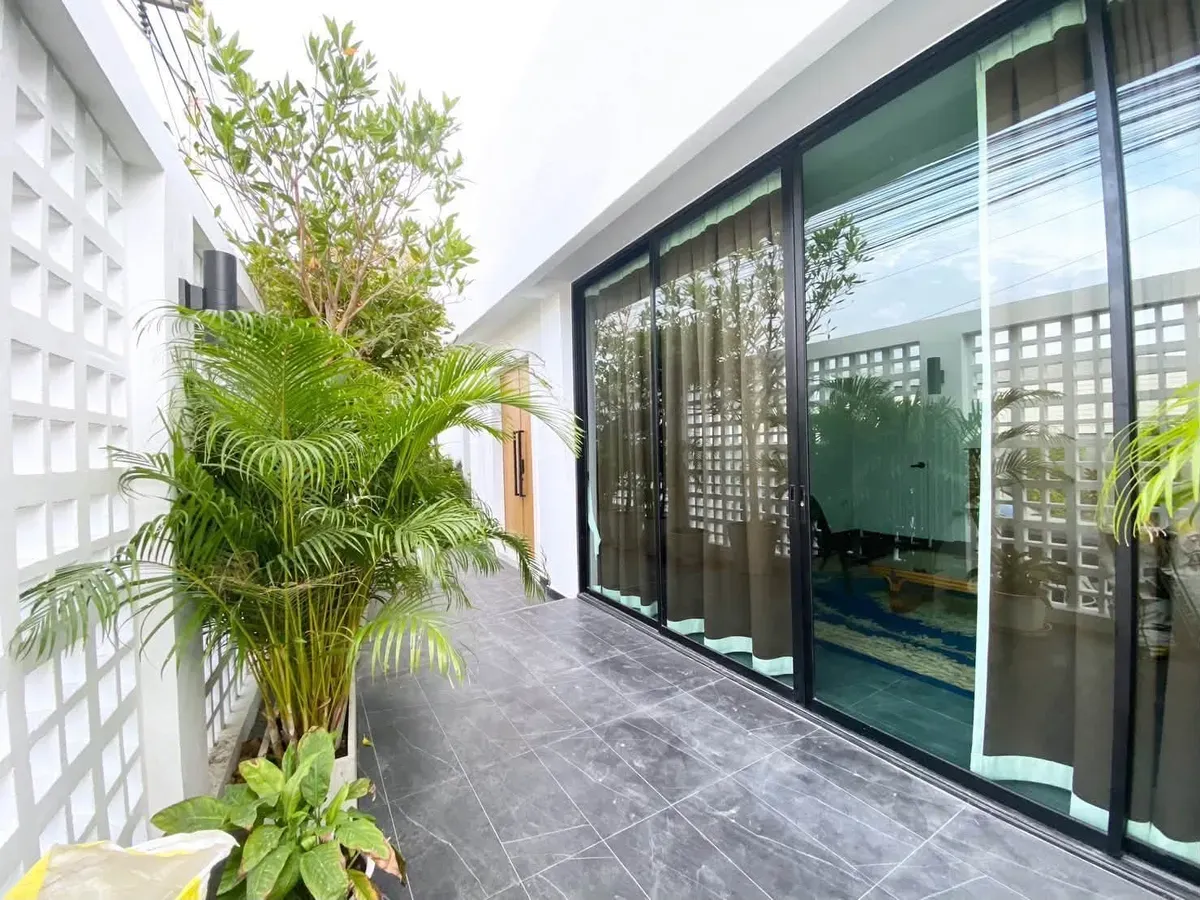 4 Bedroom House For Rent In Nong Prue, Chon Buri