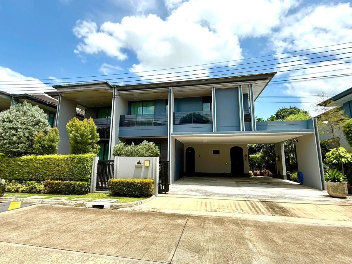 4 Bedroom House For Rent In Thung Sukhla, Chon Buri