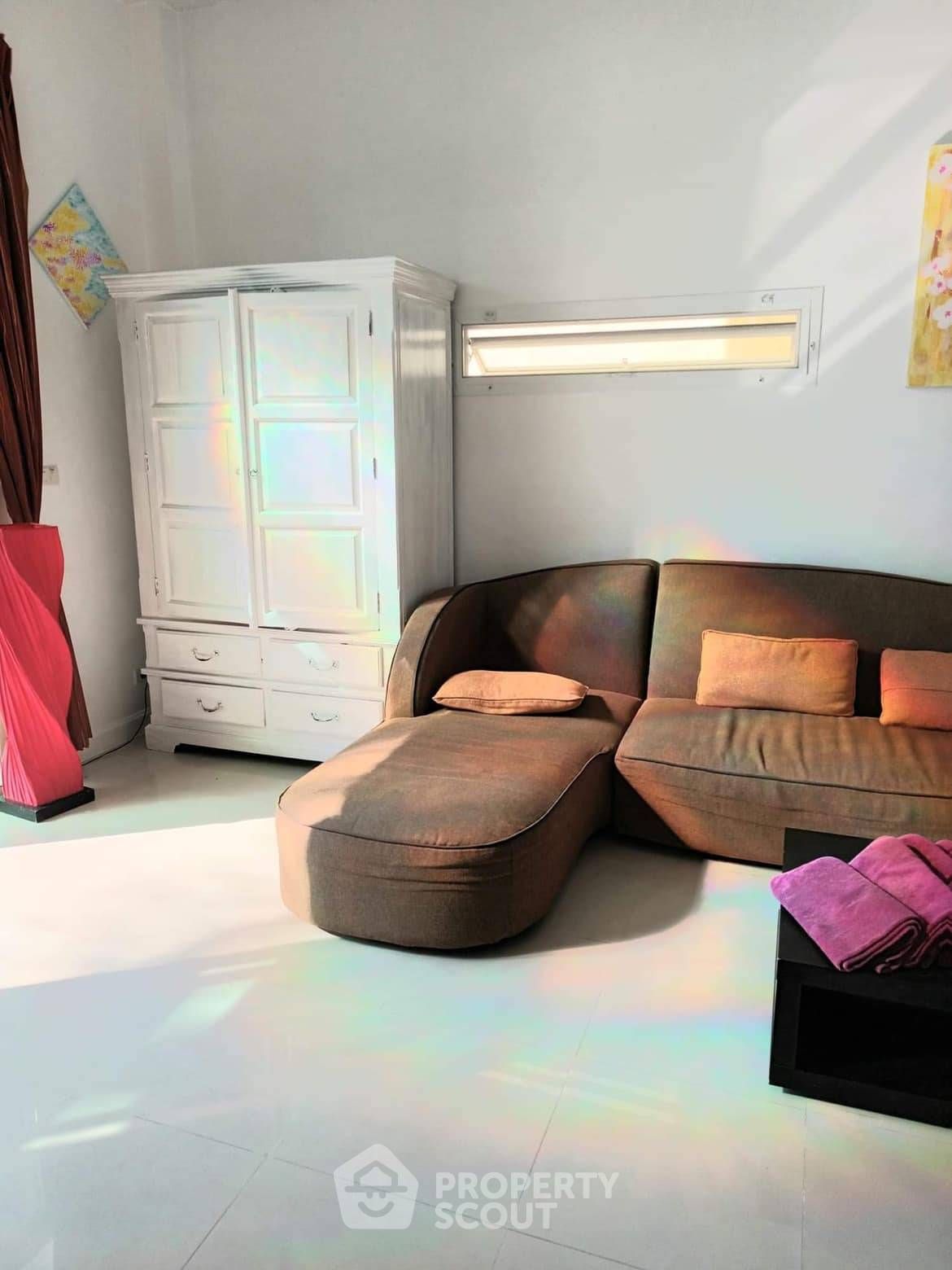 3 Bedroom House For Rent At Villa Med