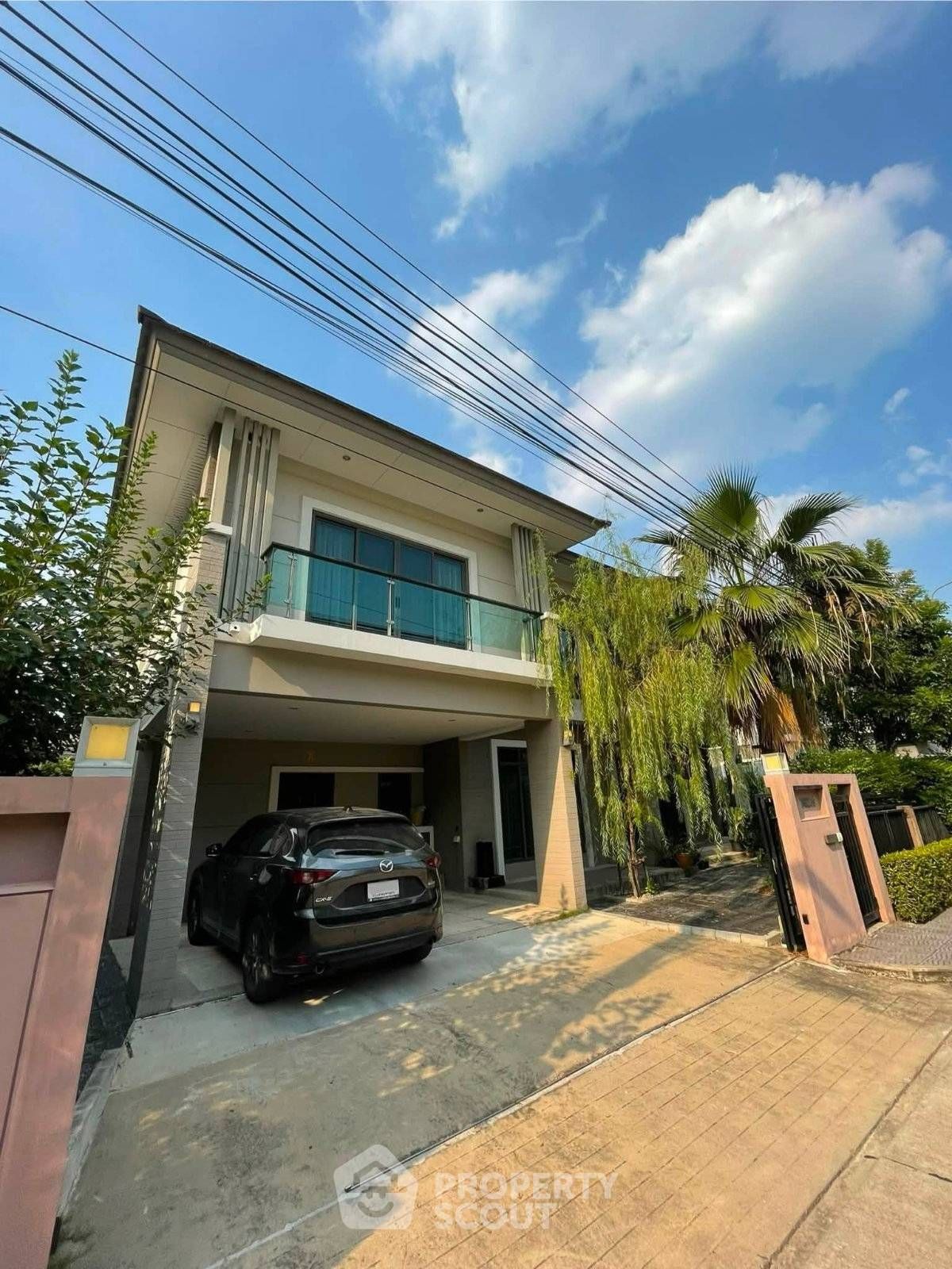 2 Bedrooms House for rent In The Palm Pattanakarn Suan Luang Bangkok