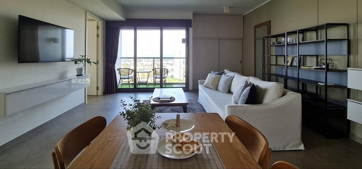 2 Bedroom Condo For Rent At Zire Wongamat