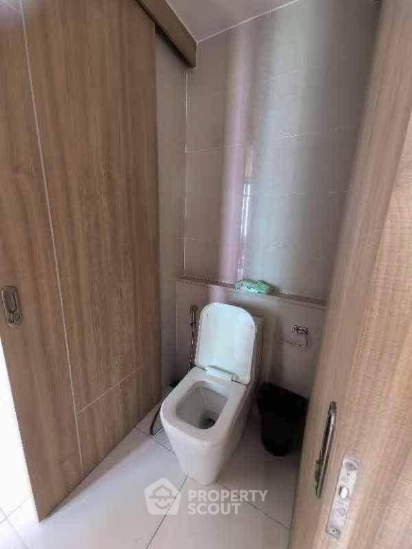 1 Bedroom Condo For Rent At The Riviera Wongamat