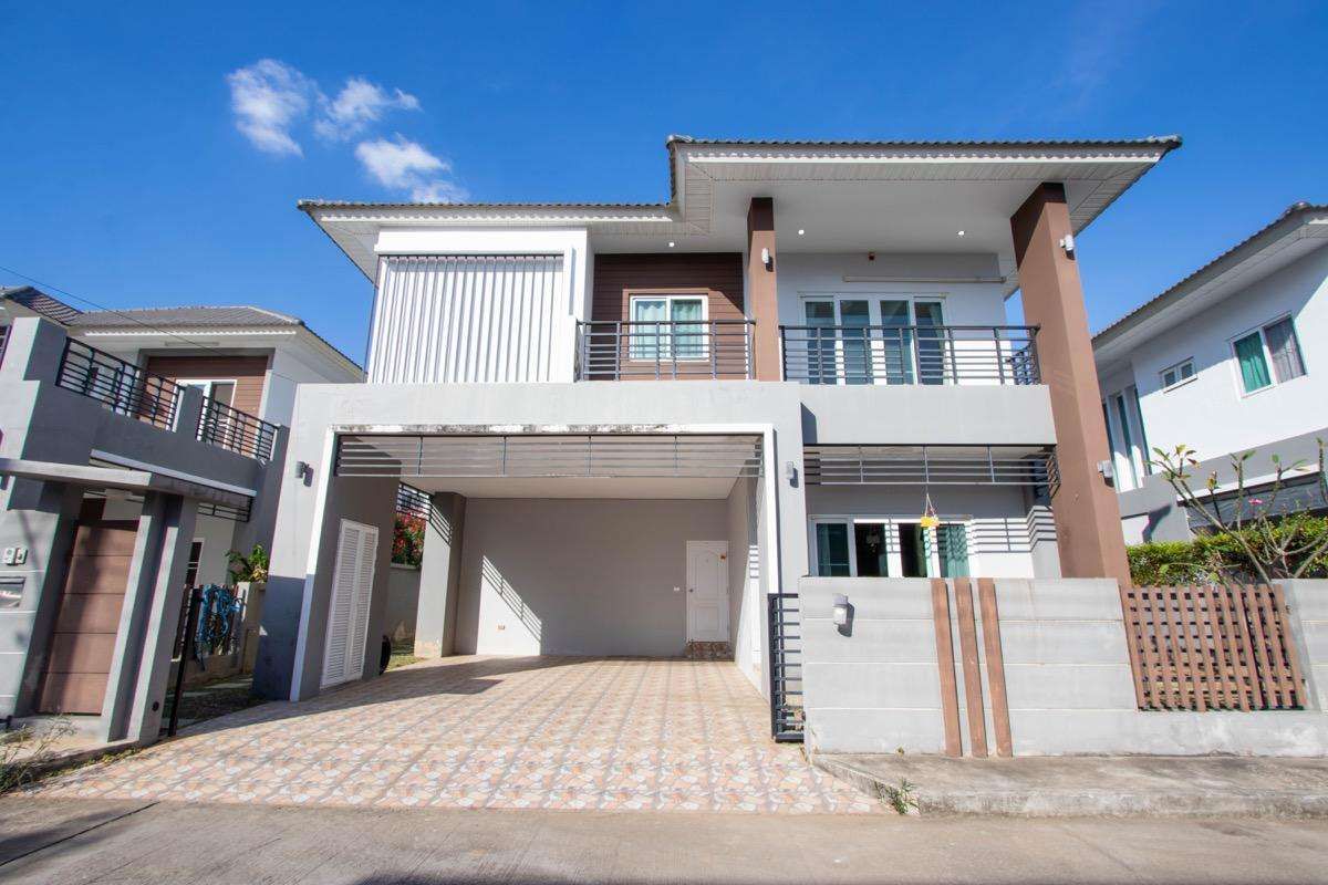 3 Bedroom House For Rent In Ban Waen, Chiang Mai