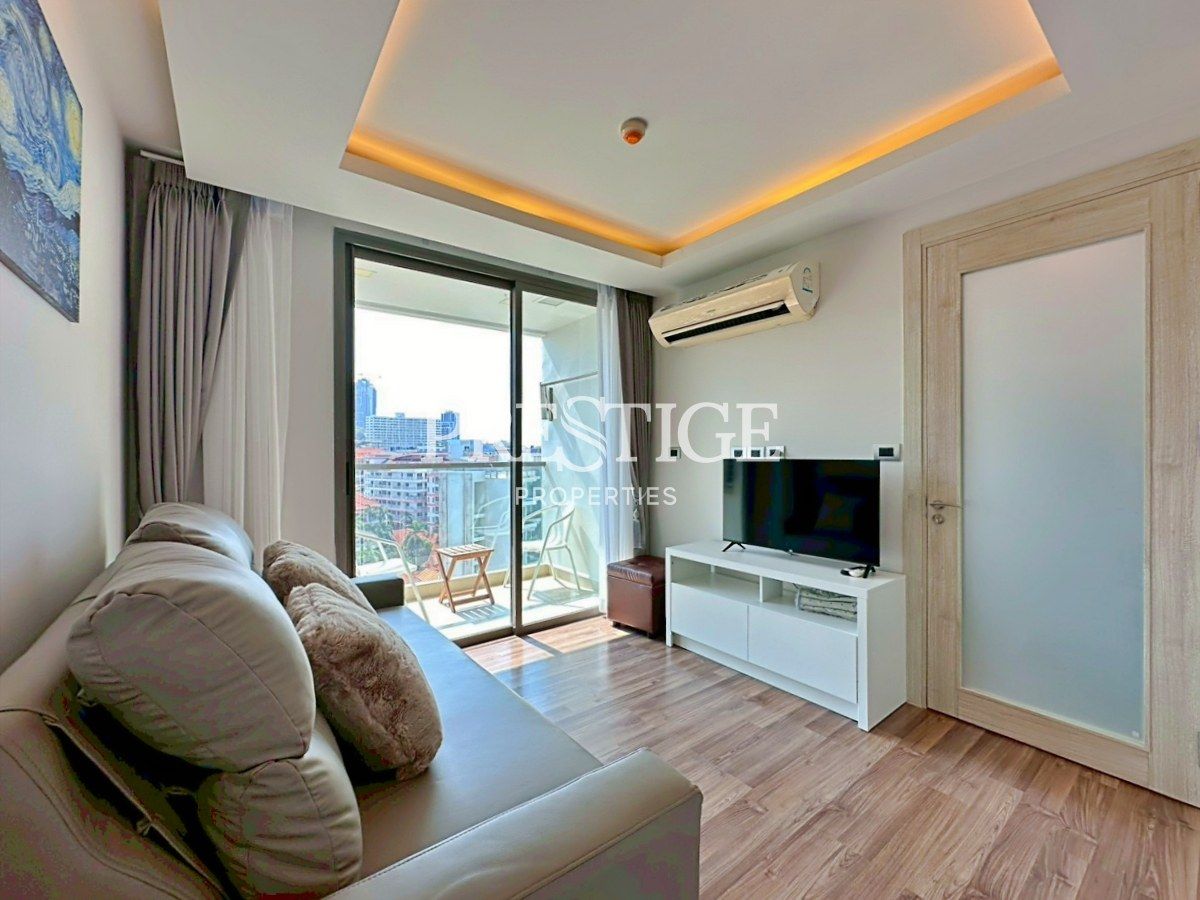 1 Bedroom Condo For Rent At The Peak Towers