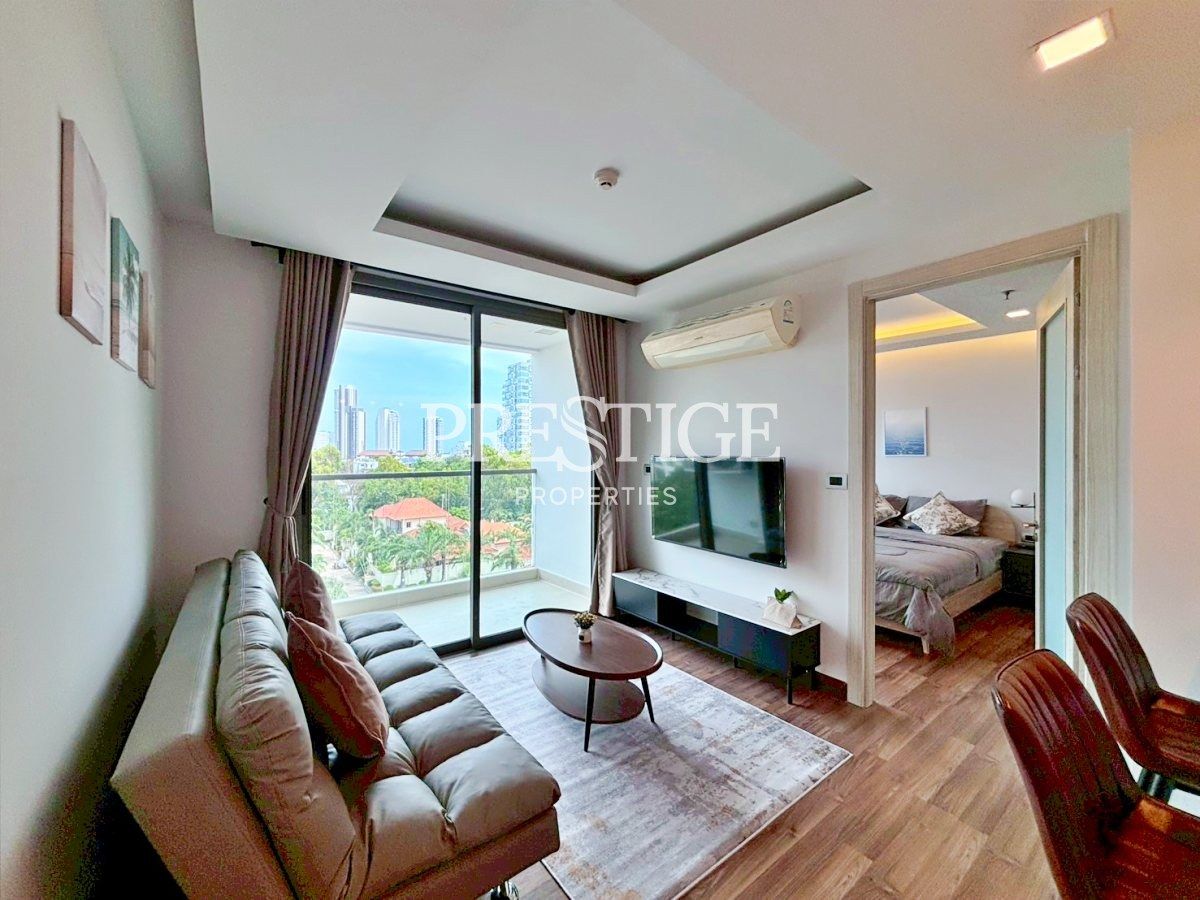 1 Bedroom Condo For Rent At The Peak Towers