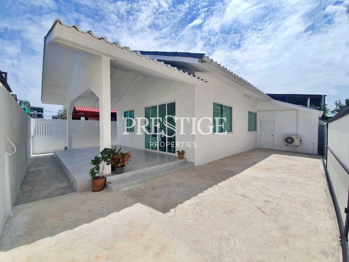 3 Bedroom House For Rent In Nong Prue, Chon Buri