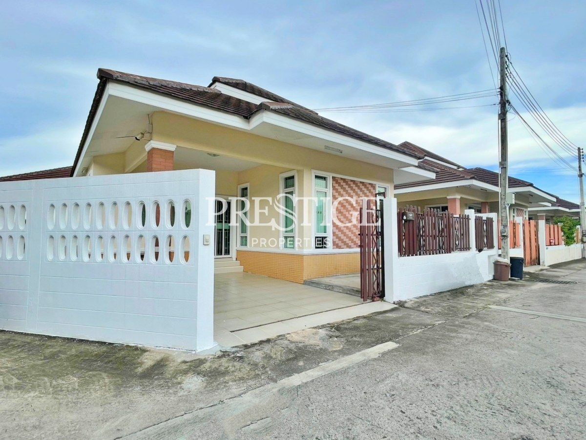 2 Bedroom House For Rent At Chokchai Village 10