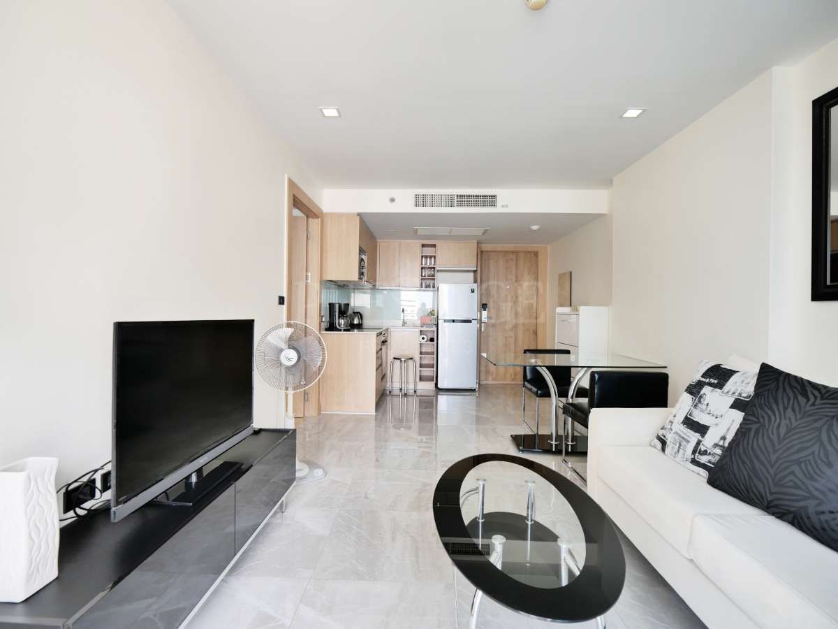 1 Bedroom Condo For Rent At The Cliff