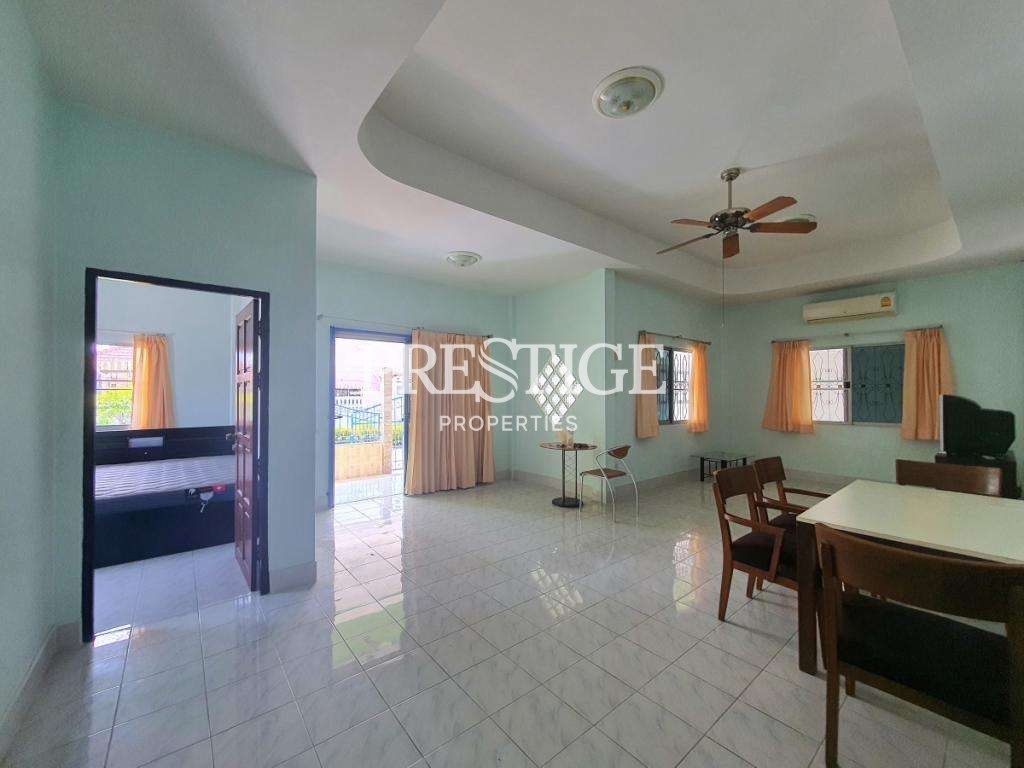 3 Bedroom House For Rent At Chokchai Village 5