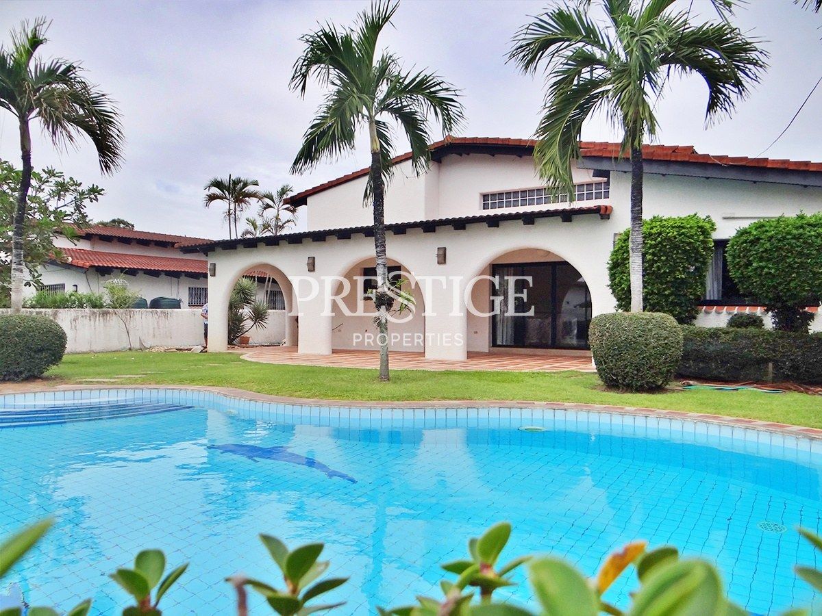 3 Bedroom House For Rent In Nong Rai, Rayong