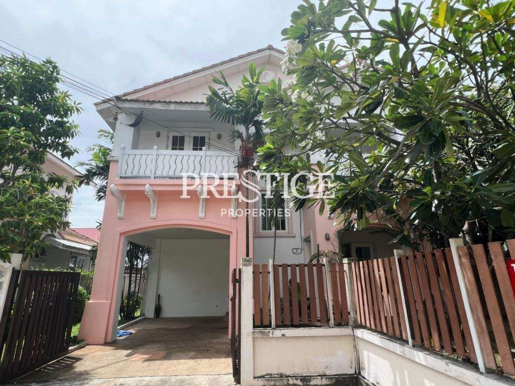 3 Bedroom House For Rent At Baan Fah Rim Haad