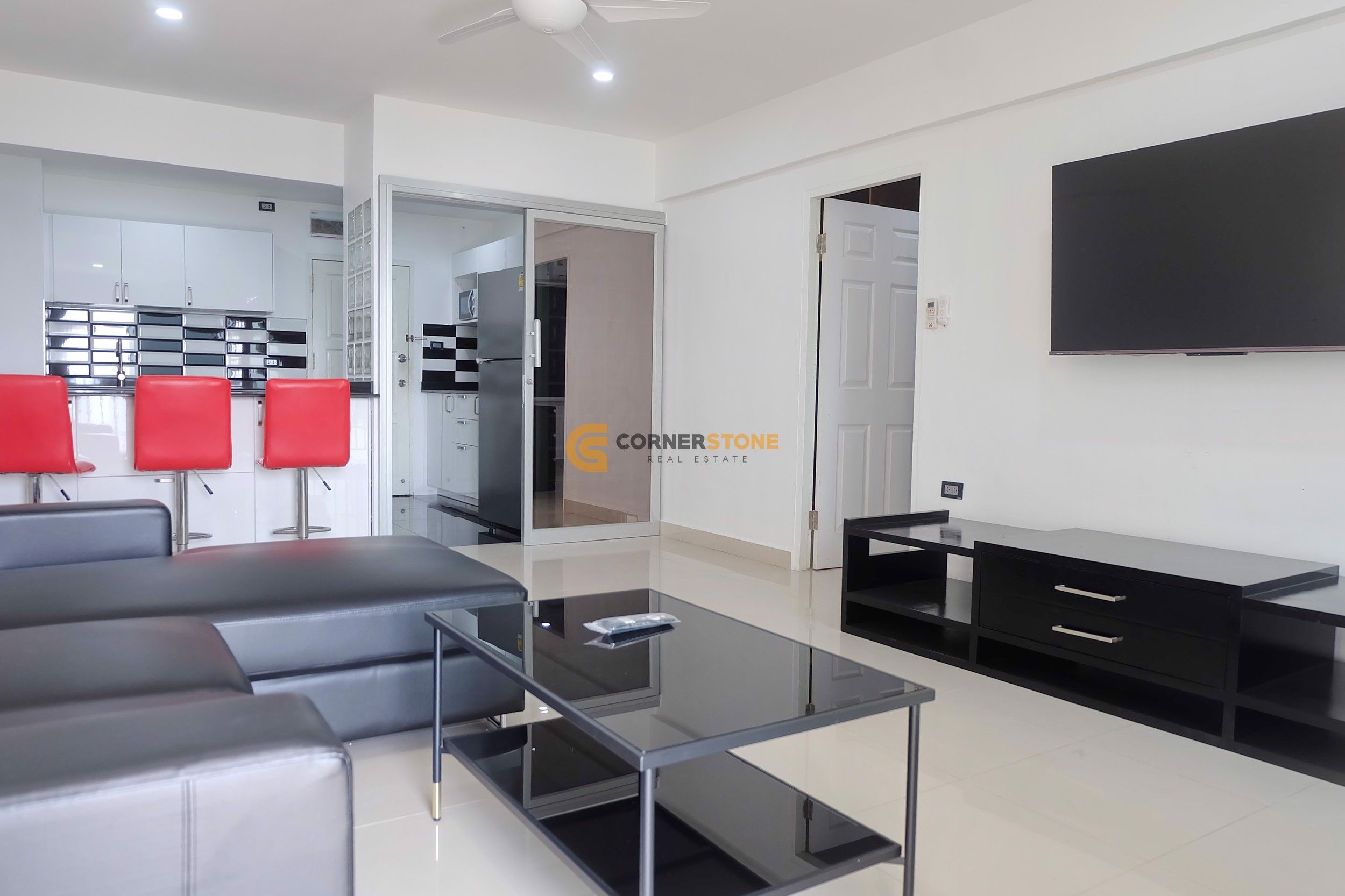 1 Bedroom Condo For Rent At Sombat Pattaya Condotel