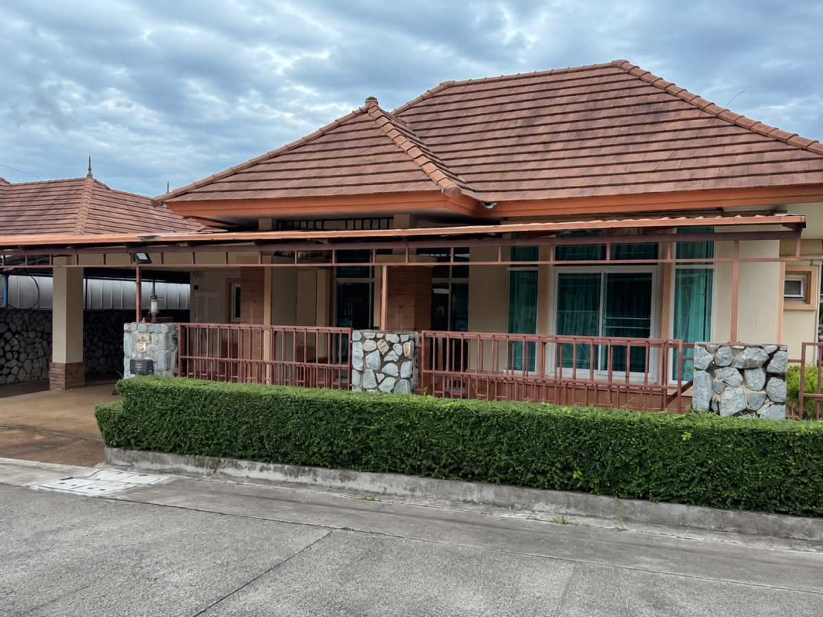 3 Bedroom House For Rent At Censiri Home