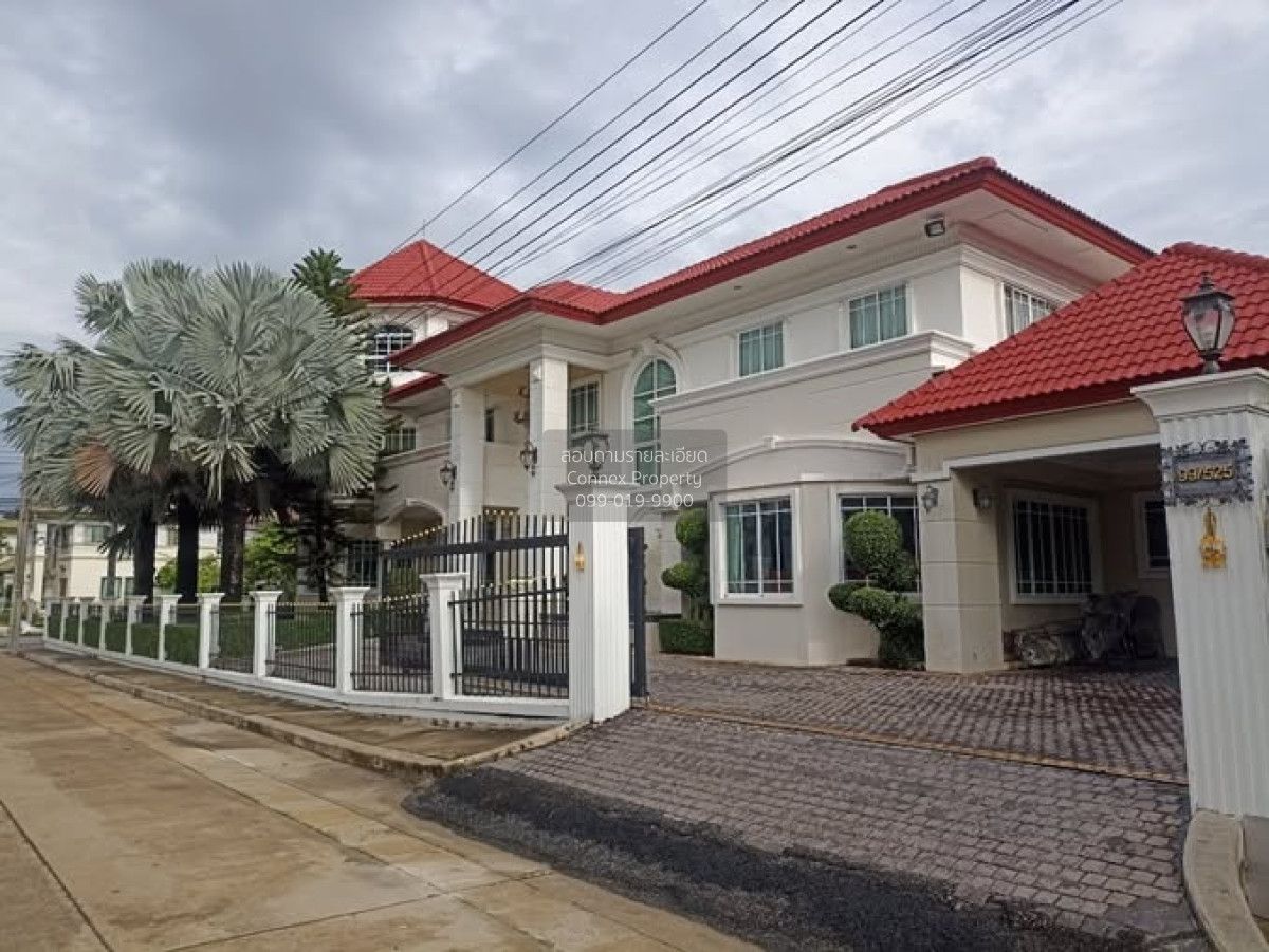 4 Bedrooms House for sale In Ban Khlong Suan Samut Prakan