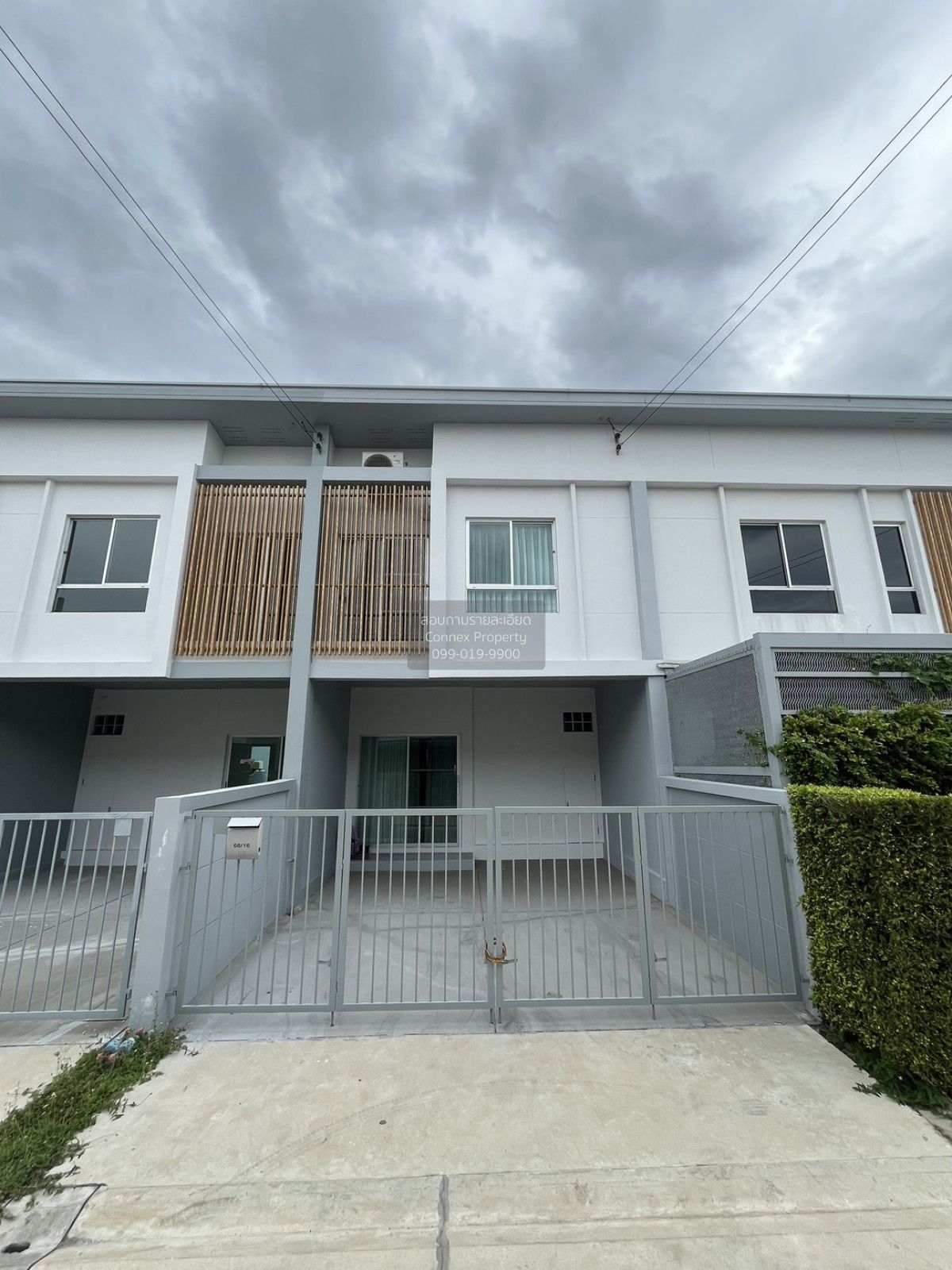 2 Bedroom Townhouse For Rent At Venue 24 Ratchaphruek