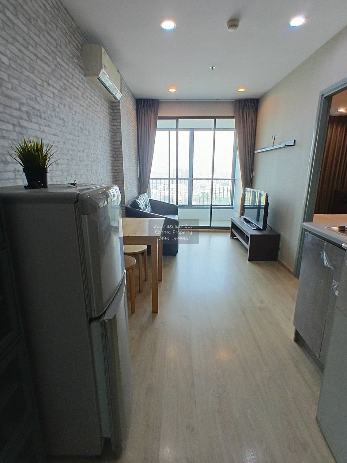 1 Bedroom Condo For Rent At Ideo Sathorn - Thaphra