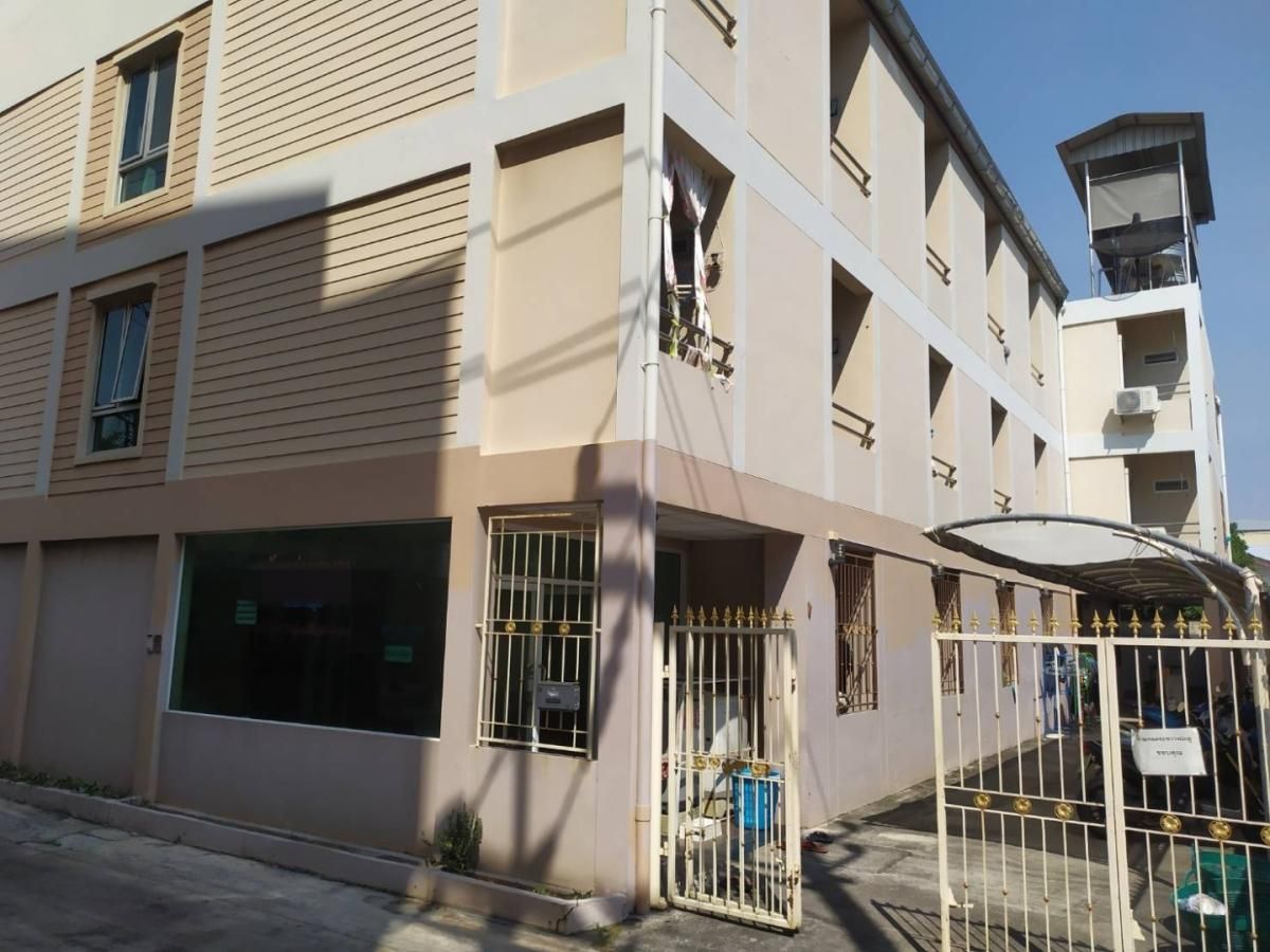 11 Bedrooms Apartment for sale In Saen Suk Pattaya