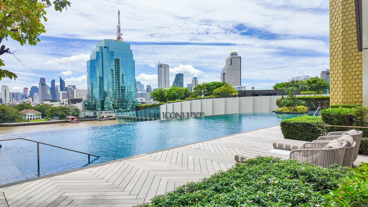 5 Bedrooms Condo for sale In Magnolias Waterfront Residences Khlong Ton Sai Bangkok