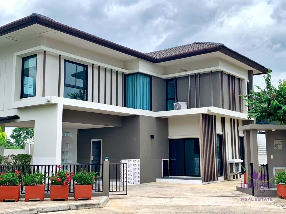 4 Bedroom House for sale in San Kamphaeng, Chiang Mai | Dot Property