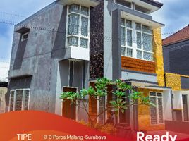 3 Bedroom House for sale in Gayungan, Surabaya, Gayungan