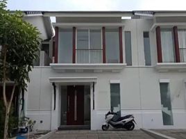 2 Habitación Casa en venta en Wiyung, East Jawa, Wiyung